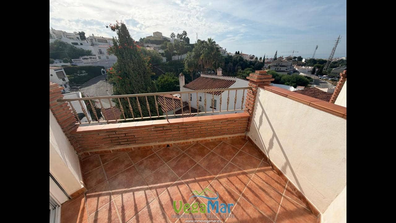 4 camera da letto Villa in vendita in Nerja con garage - 465.000 € (Rif: 10127481)