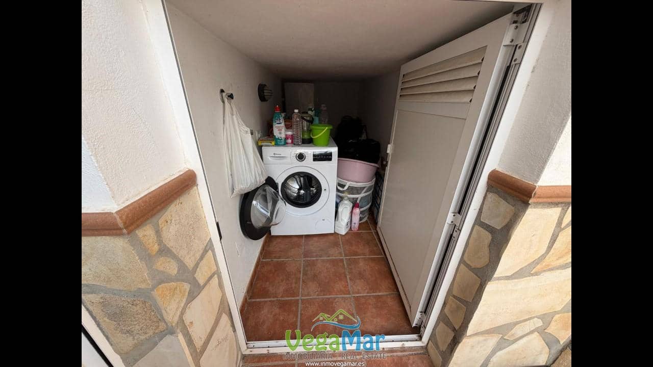 4 camera da letto Villa in vendita in Nerja con garage - 465.000 € (Rif: 10127481)