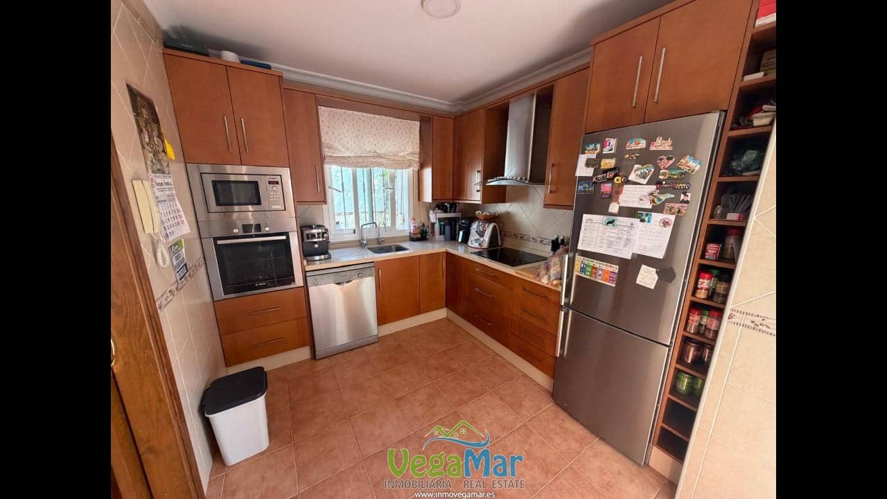 4 camera da letto Villa in vendita in Nerja con garage - 465.000 € (Rif: 10127481)