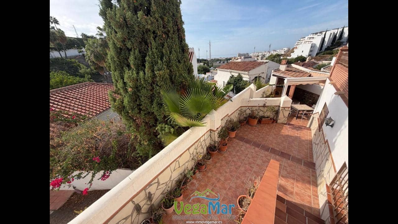 4 camera da letto Villa in vendita in Nerja con garage - 465.000 € (Rif: 10127481)
