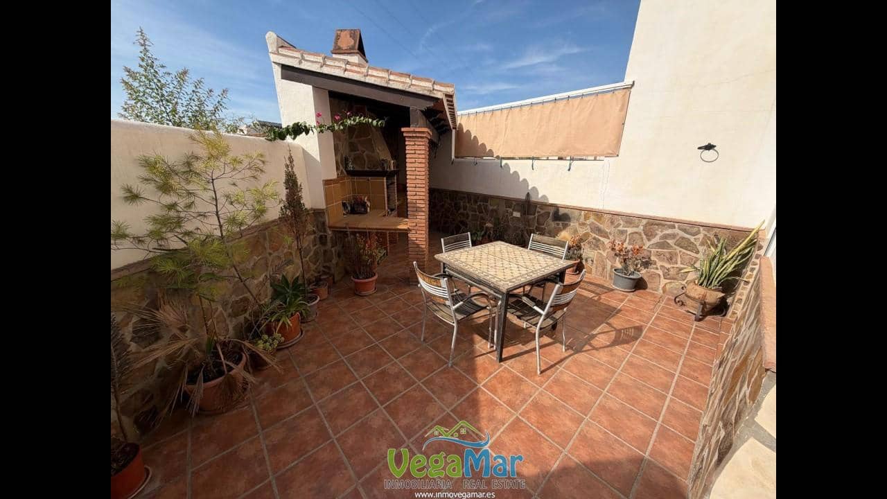 4 camera da letto Villa in vendita in Nerja con garage - 465.000 € (Rif: 10127481)