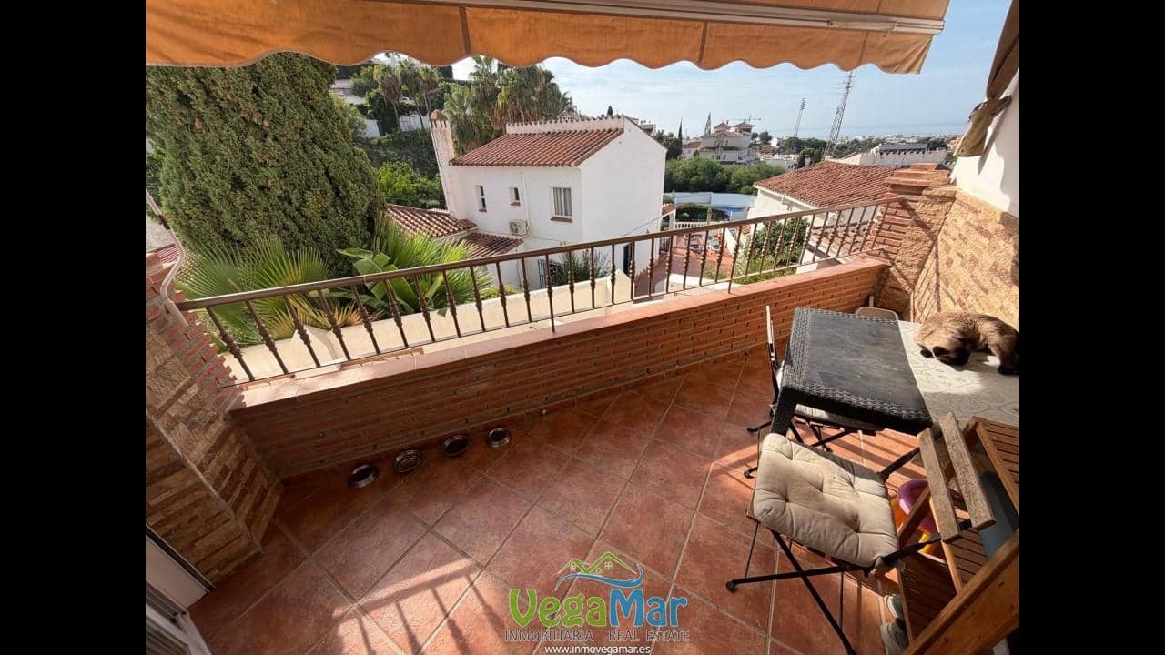4 camera da letto Villa in vendita in Nerja con garage - 465.000 € (Rif: 10127481)