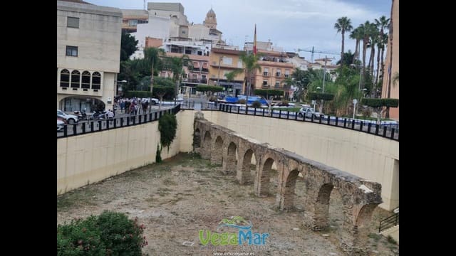 3 quarto Apartamento para venda em Almuñécar com garagem - 355 000 € (Ref: 10135330)