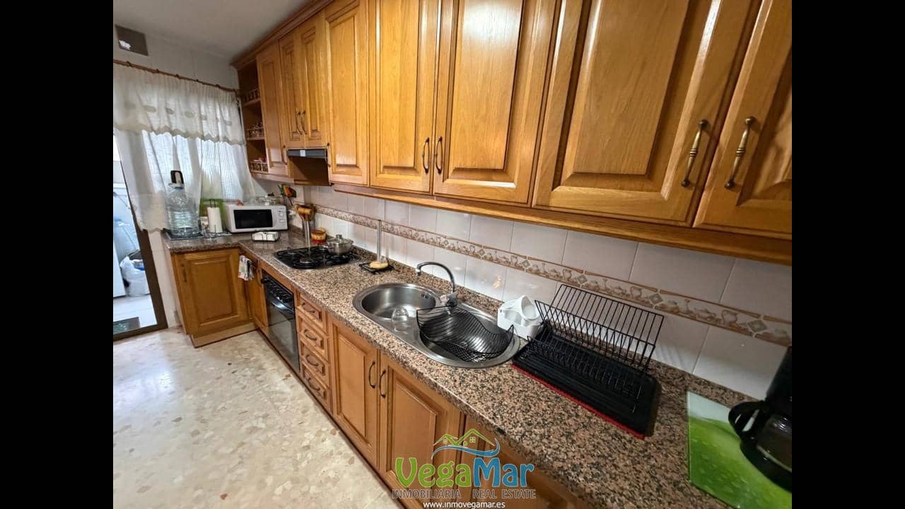 3 quarto Apartamento para venda em Almunecar com garagem - 355 000 € (Ref: 10135330)