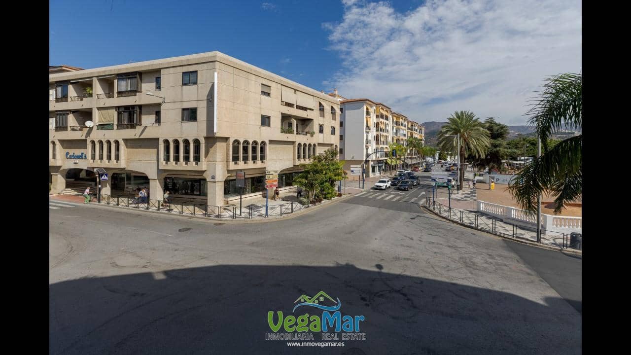 3 soveværelse Lejlighed til salg i Almunecar med garage - € 332.000 (Ref: 10148258)