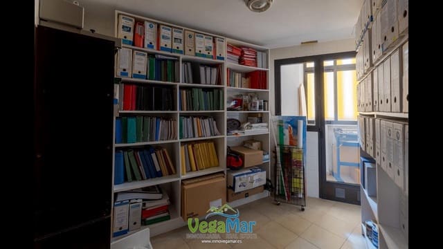 3 soveværelse Lejlighed til salg i Almuñécar med garage - € 332.000 (Ref: 10148258)