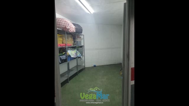 Garage à vendre à Almuñécar - 40 000 € (Ref: 10157078)
