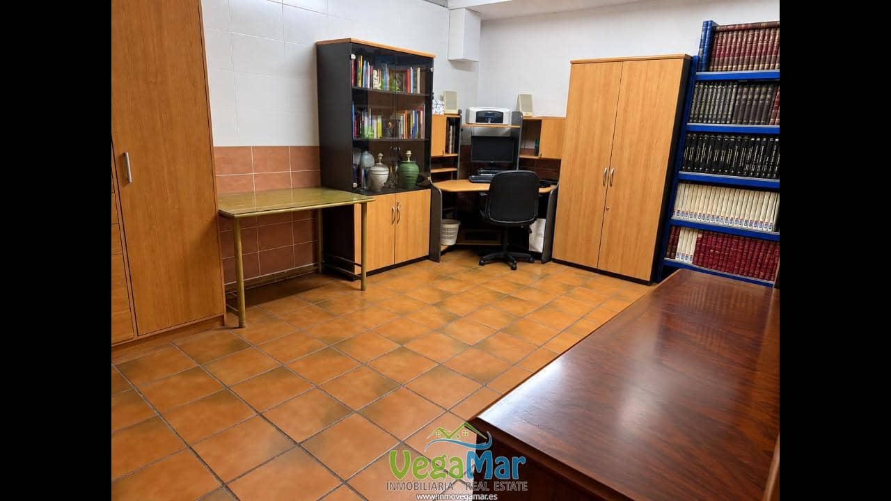3 soveværelse Villa til salg i Almunecar med garage - € 499.000 (Ref: 10158632)