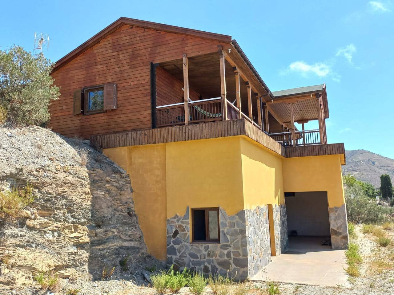 3 bedroom Finca/Country House for sale in Jete with pool - € 400,000 (Ref: 3702378)