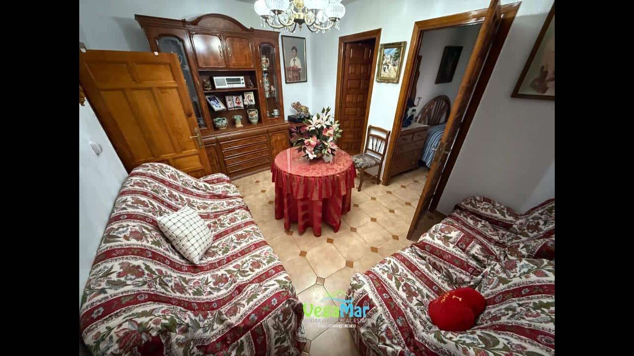 3 soveværelse Villa til salg i Almunecar - € 180.000 (Ref: 3805818)