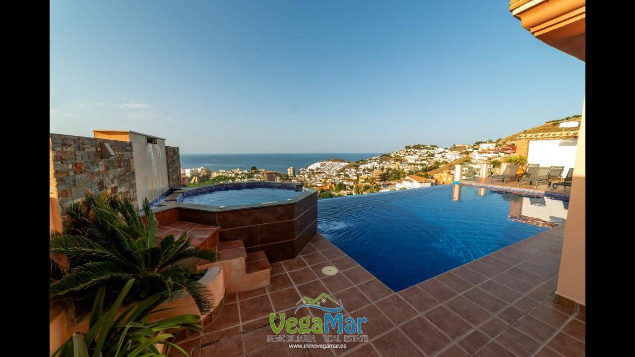 6 bedroom Villa for sale in Almunecar - € 2,900,000 (Ref: 3805847)