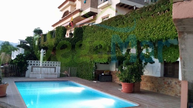 5 soveværelse Villa til salg i Almuñécar - € 845.000 (Ref: 3805848)