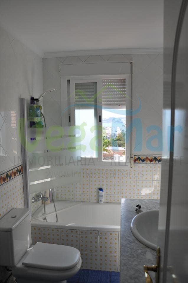 5 Zimmer Villa zu verkaufen in Almunecar - 845.000 € (Ref: 3805848)