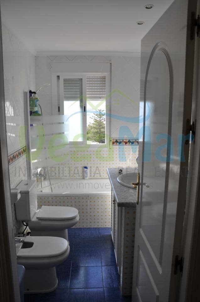 5 Zimmer Villa zu verkaufen in Almunecar - 845.000 € (Ref: 3805848)