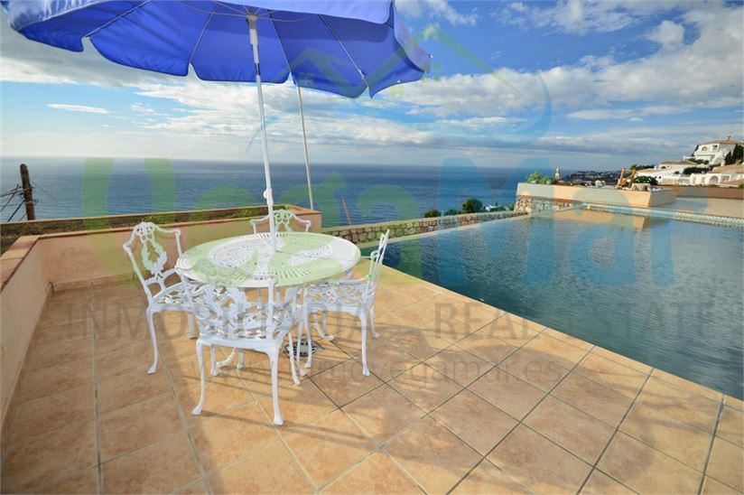 4 soveværelse Villa til salg i Salobrena - € 1.600.000 (Ref: 3805850)