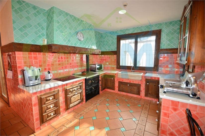 4 soveværelse Villa til salg i Salobrena - € 1.600.000 (Ref: 3805850)