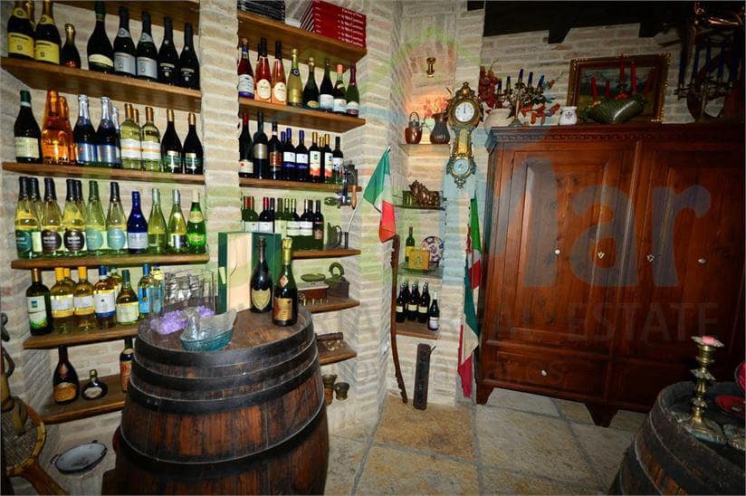 4 soveværelse Villa til salg i Salobrena - € 1.600.000 (Ref: 3805850)