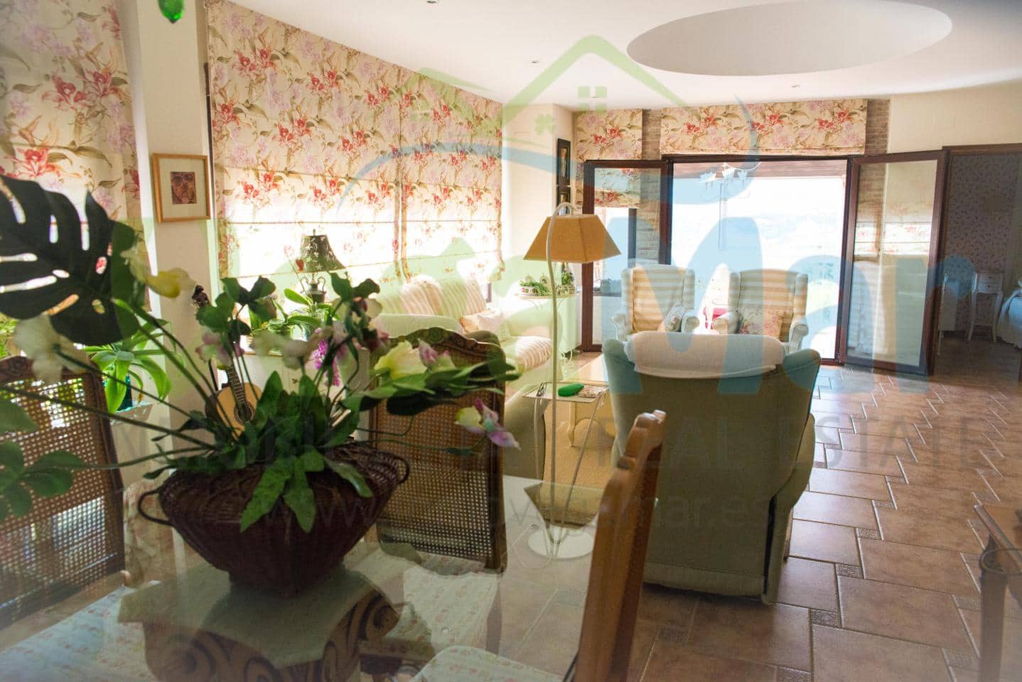 5 chambre Villa/Maison à vendre à Almunecar avec piscine - 650 000 € (Ref: 3805854)