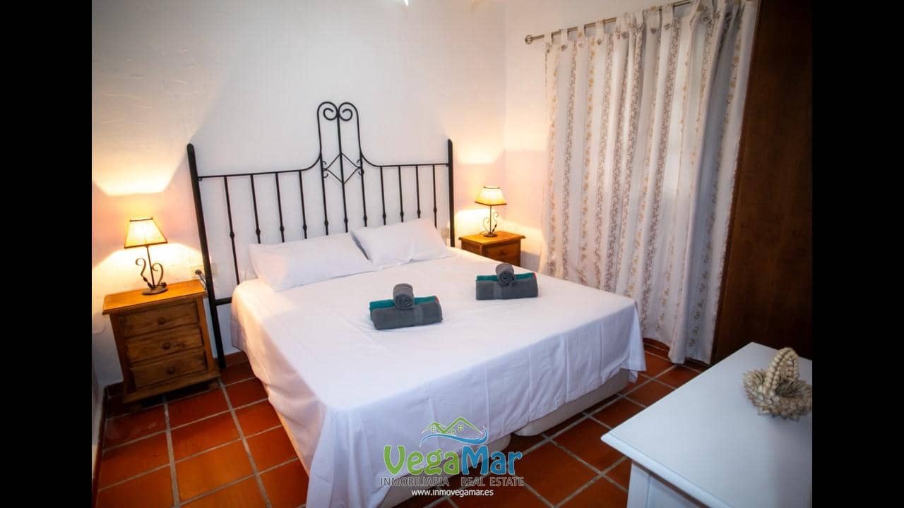 3 bedroom Finca/Country House for sale in Almunecar - € 403,000 (Ref: 4002221)