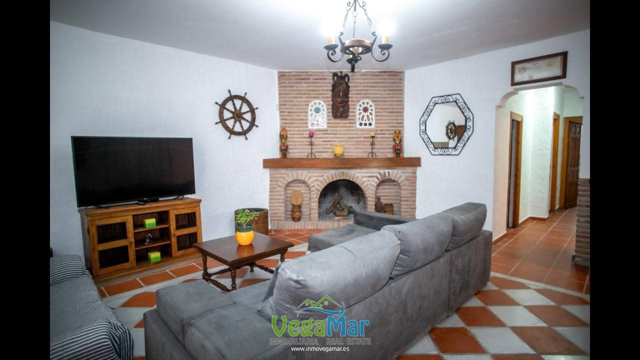 3 bedroom Finca/Country House for sale in Almunecar - € 403,000 (Ref: 4002221)