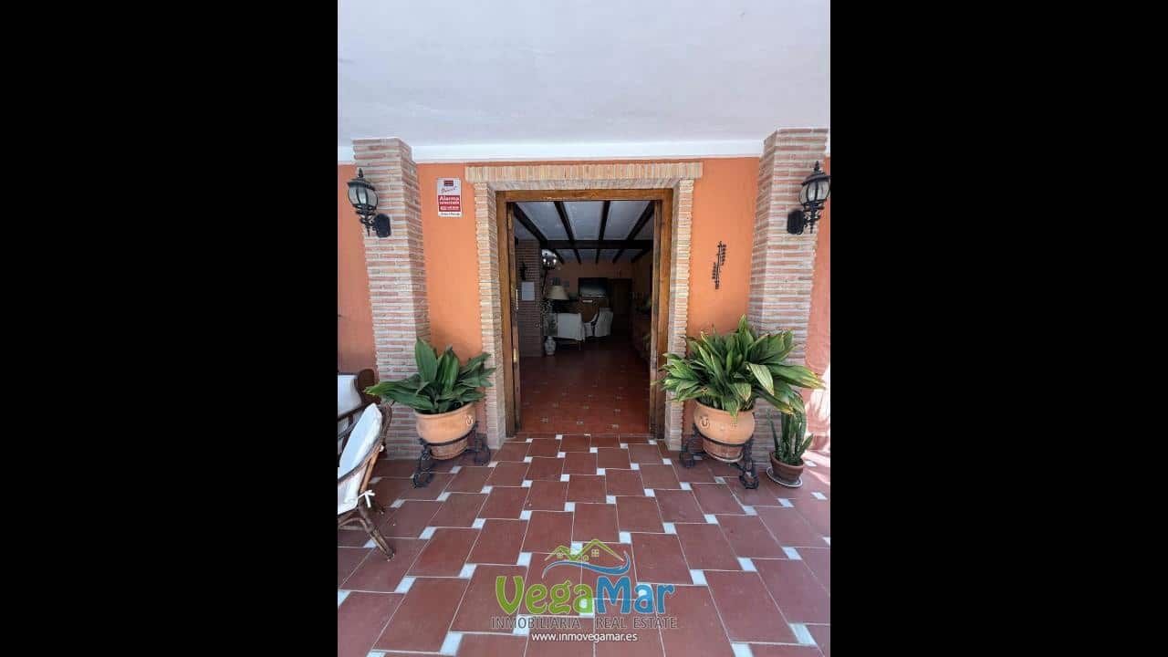 3 quarto Quinta/Casa Rural para venda em Jete com piscina garagem - 530 000 € (Ref: 4002232)