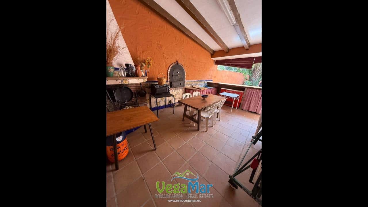 3 quarto Quinta/Casa Rural para venda em Jete com piscina garagem - 530 000 € (Ref: 4002232)