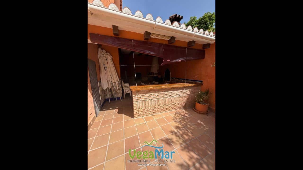 3 quarto Quinta/Casa Rural para venda em Jete com piscina garagem - 530 000 € (Ref: 4002232)