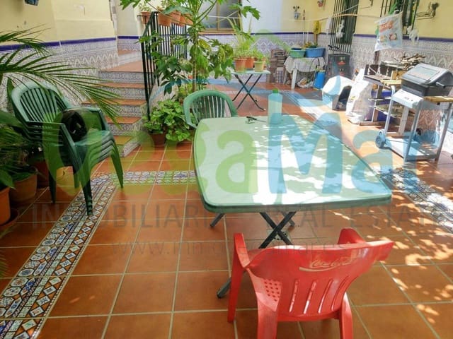 6 soveværelse Villa til salg i Almuñécar - € 430.000 (Ref: 4084074)