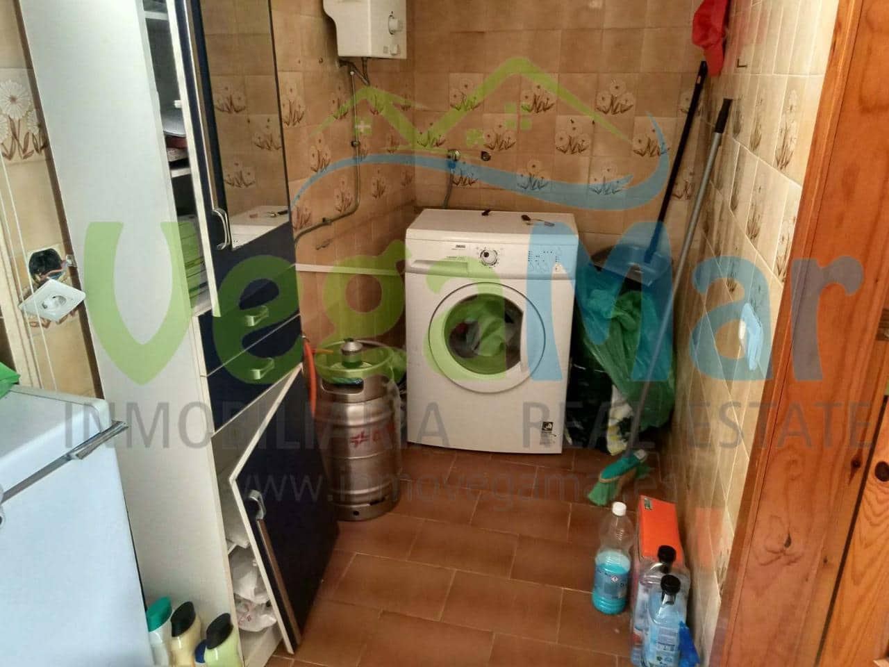 6 bedroom Villa for sale in Almunecar - € 430,000 (Ref: 4084074)