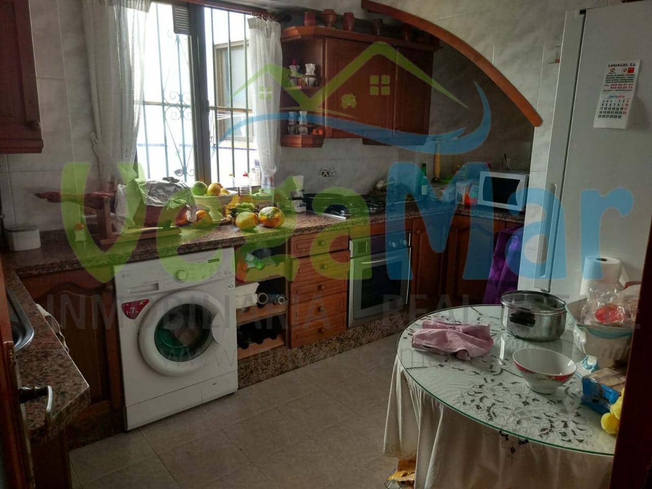 6 bedroom Villa for sale in Almunecar - € 430,000 (Ref: 4084074)