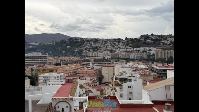 6 Zimmer Villa zu verkaufen in Almuñécar - 420.000 € (Ref: 4084074)
