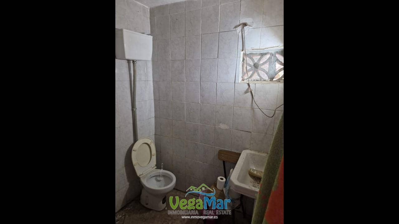 Grunde uden byggetilladelser til salg i Almunecar - € 260.000 (Ref: 4447903)