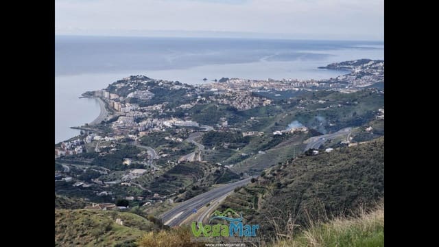 Mark till salu i Almuñécar - 260 000 € (Ref: 4447903)