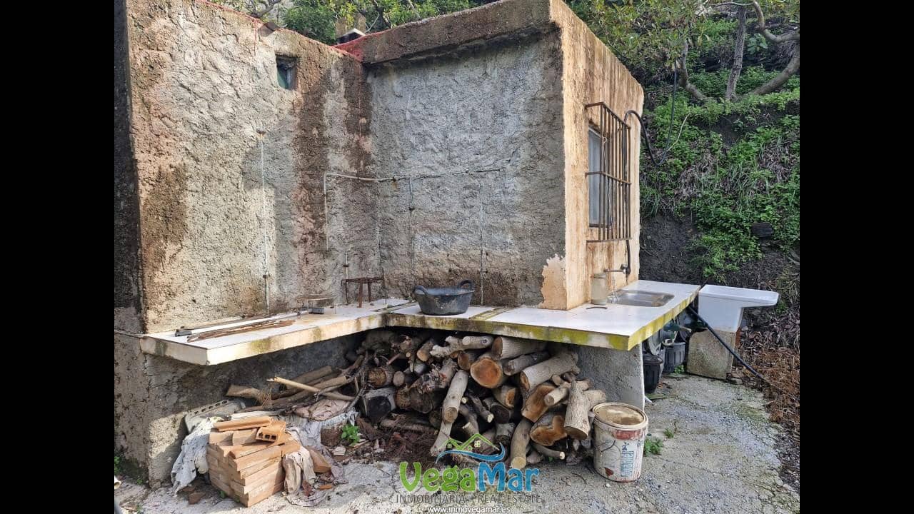 Grunde uden byggetilladelser til salg i Almunecar - € 260.000 (Ref: 4447903)