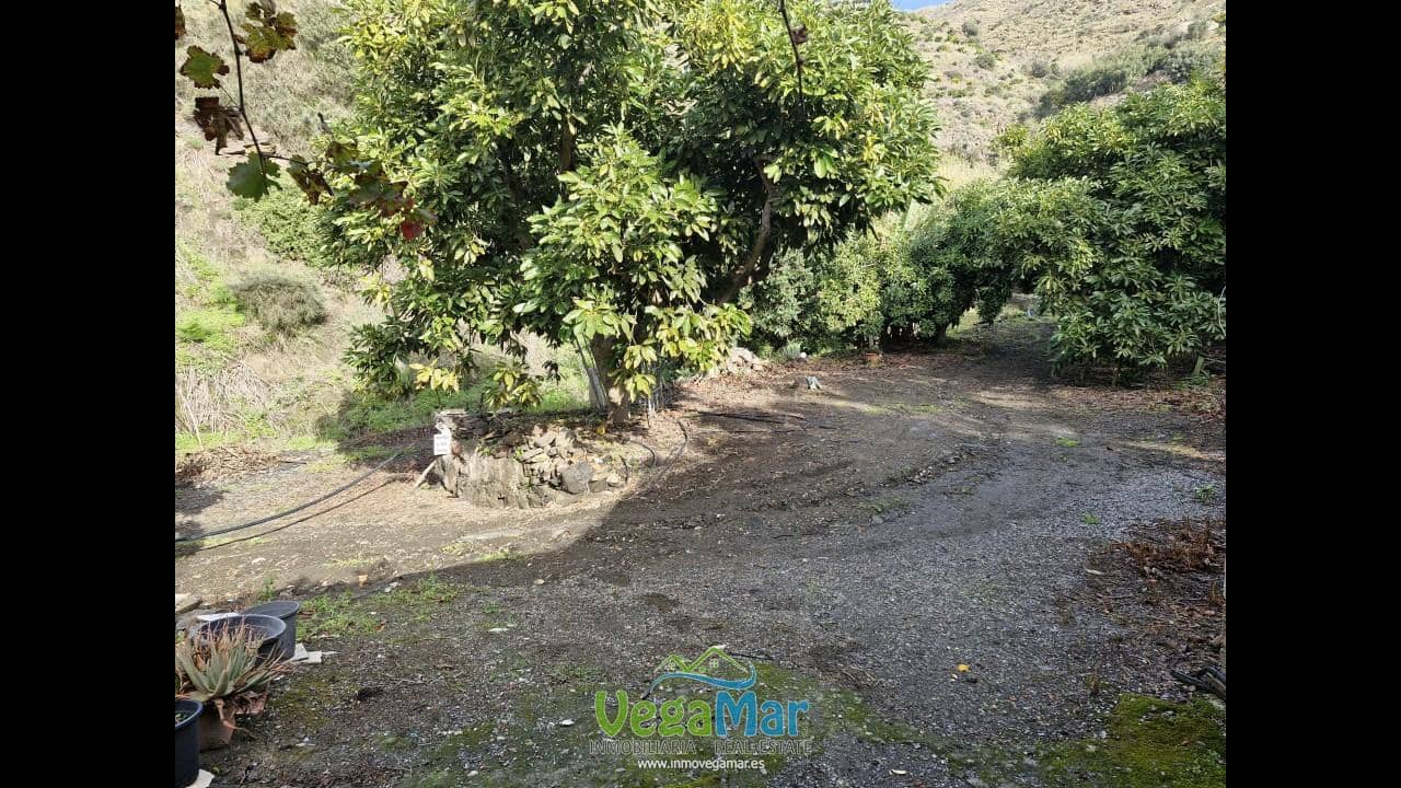 Grunde uden byggetilladelser til salg i Almunecar - € 260.000 (Ref: 4447903)