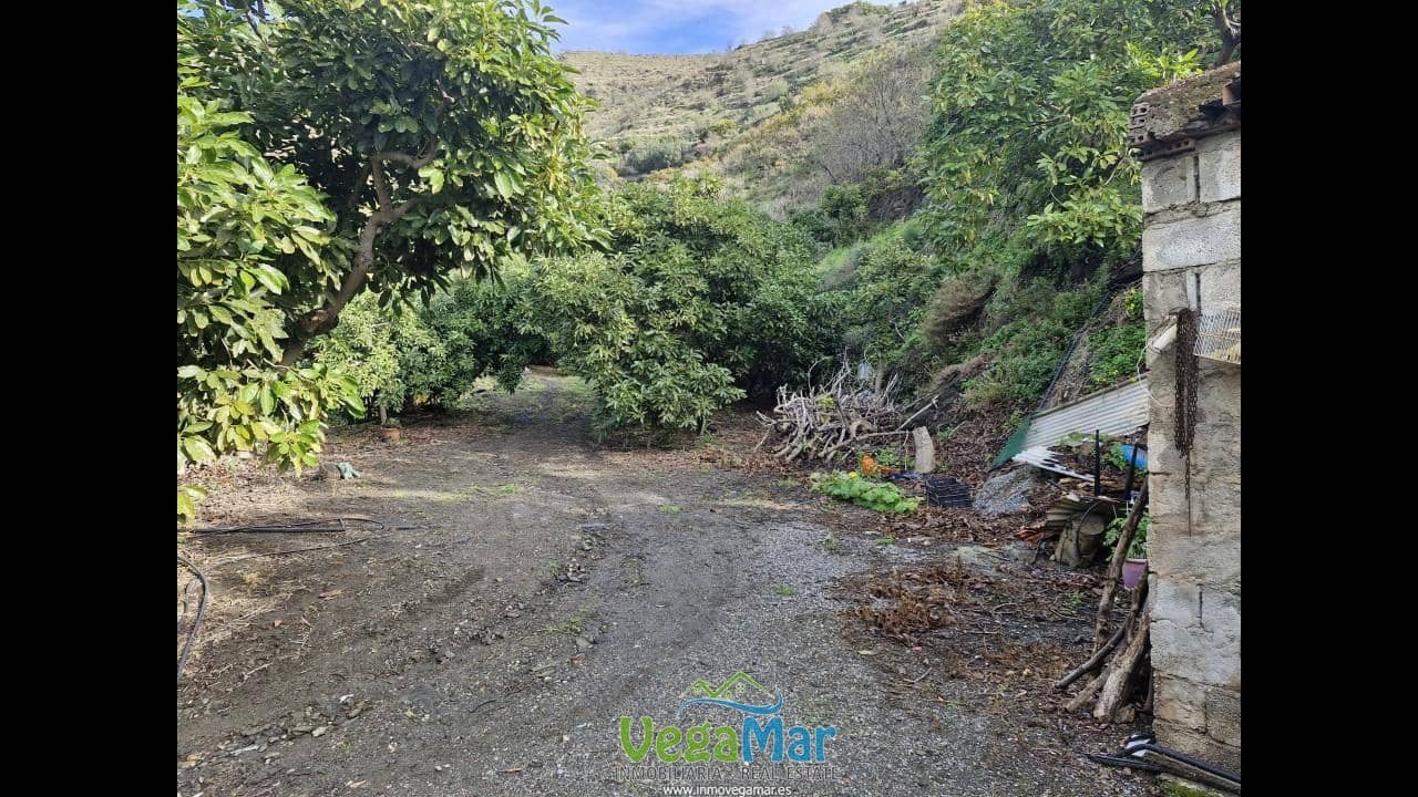 Grunde uden byggetilladelser til salg i Almunecar - € 260.000 (Ref: 4447903)