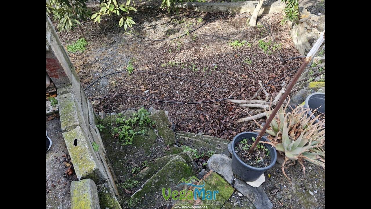 Grunde uden byggetilladelser til salg i Almunecar - € 260.000 (Ref: 4447903)