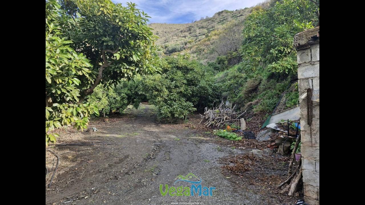 Grunde uden byggetilladelser til salg i Almunecar - € 260.000 (Ref: 4447903)