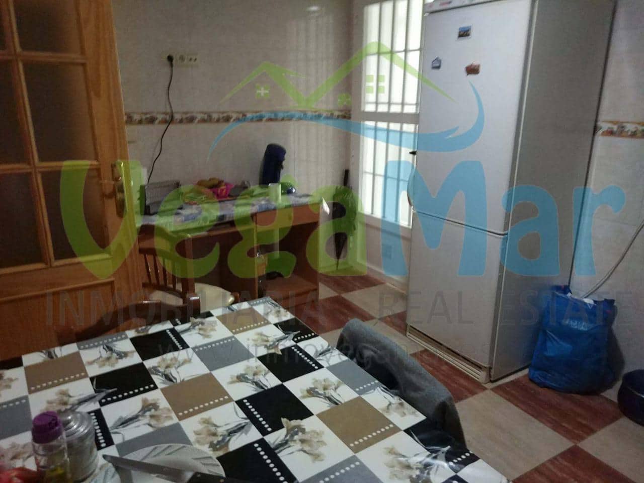 5 soveværelse Villa til salg i Itrabo med garage - € 126.000 (Ref: 4725009)