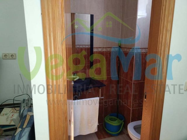 5 soverom Villa til salgs i Itrabo med garasje - € 126 000 (Ref: 4725009)