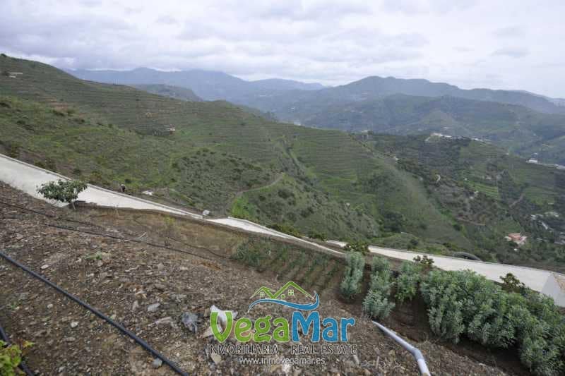 Ubebygd land til salgs i Almunecar - € 800 000 (Ref: 4780851)