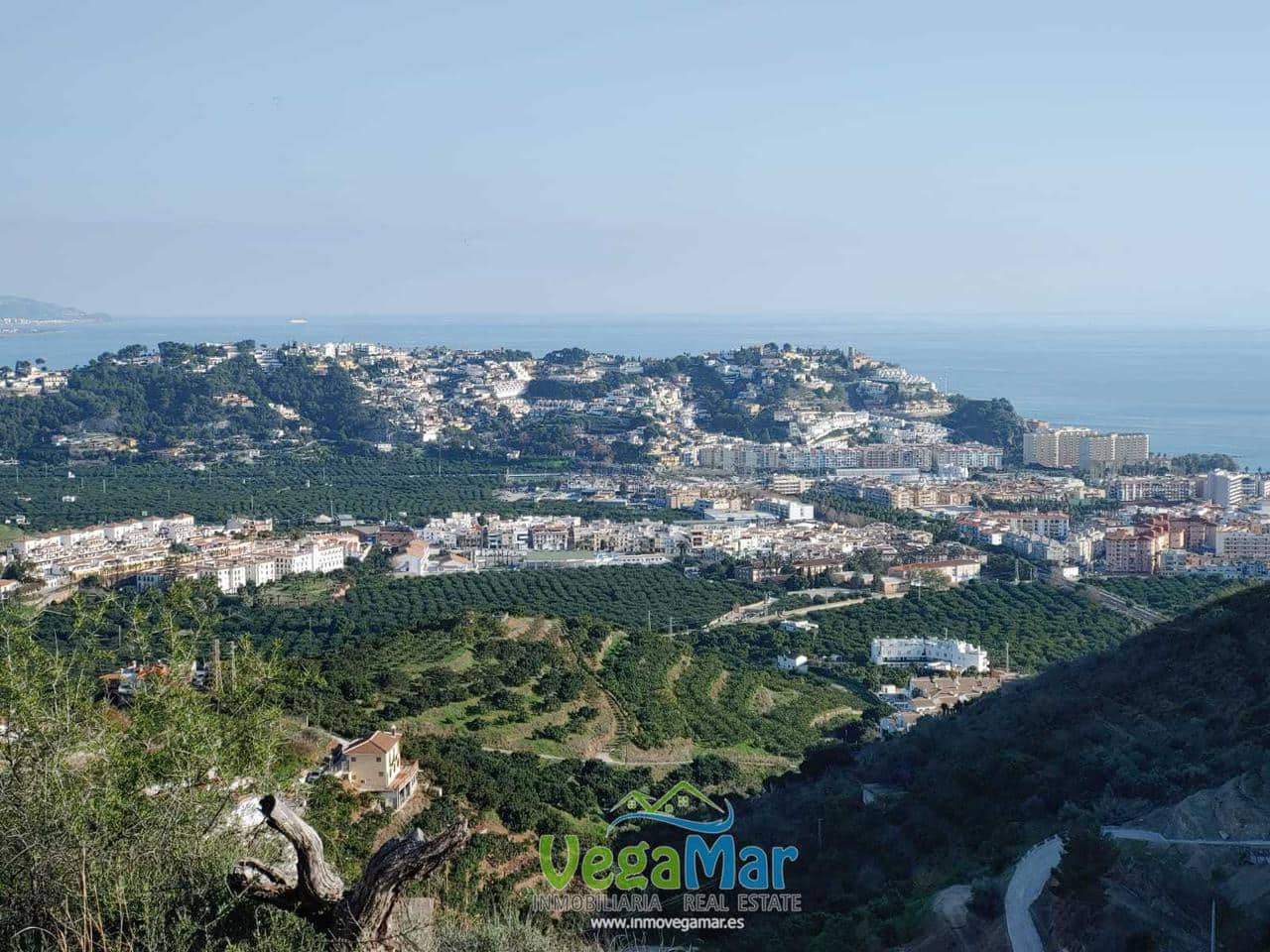 Grunde uden byggetilladelser til salg i Almunecar - € 100.000 (Ref: 5613531)