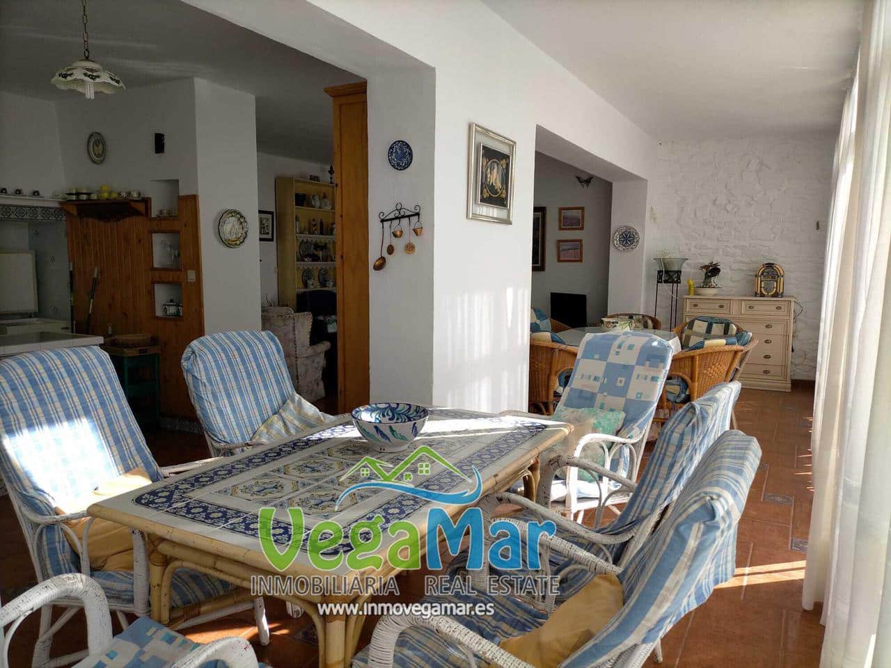 3 soverom Villa til salgs i Almunecar med svømmebasseng garasje - € 795 000 (Ref: 5905671)