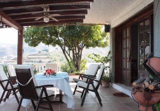 5 soverom Villa til salgs i Itrabo med svømmebasseng garasje - € 1 485 000 (Ref: 6350065)