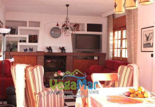 5 slaapkamer Villa te koop in Itrabo met zwembad garage - € 1.350.000 (Ref: 6350065)