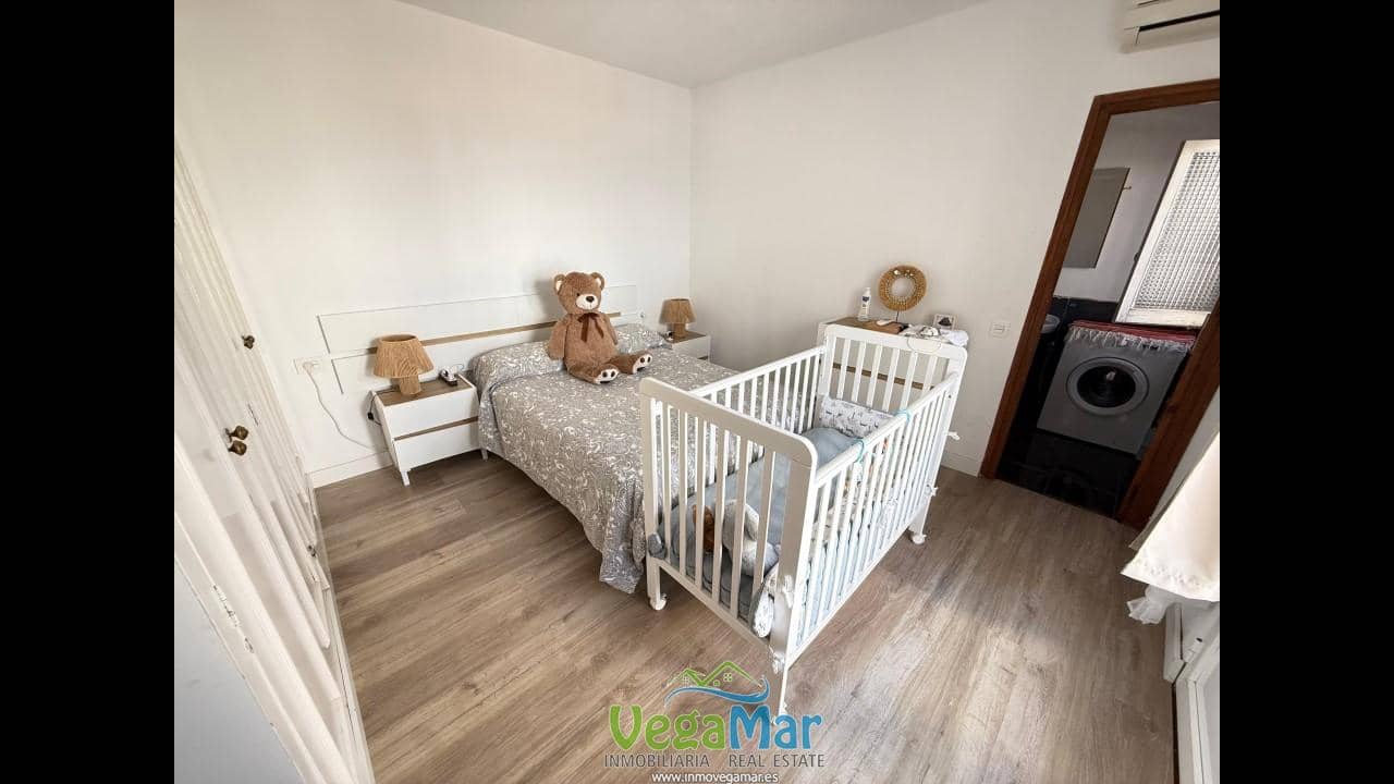 4 Zimmer Villa zu verkaufen in Almunecar mit Pool - 630.000 € (Ref: 6404023)