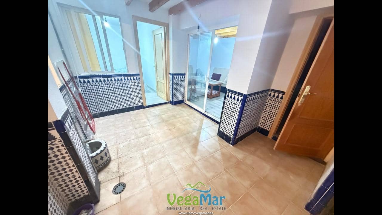 7 sypialnia Willa na sprzedaż w Almunecar - 265 000 € (Ref: 6632215)