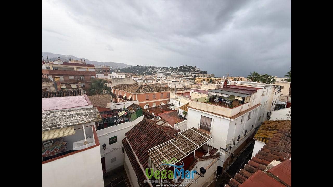 7 sypialnia Willa na sprzedaż w Almunecar - 265 000 € (Ref: 6632215)