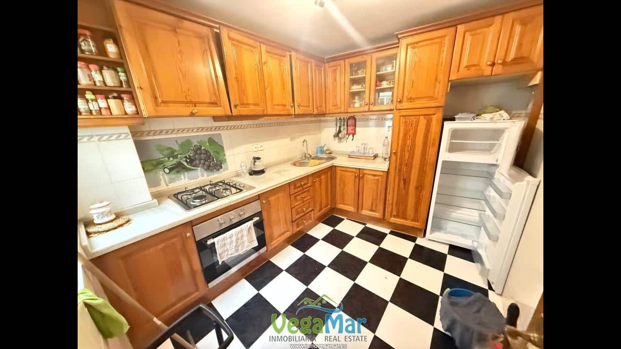 7 sypialnia Willa na sprzedaż w Almunecar - 265 000 € (Ref: 6632215)