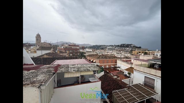 7 sypialnia Willa na sprzedaż w Almuñécar - 265 000 € (Ref: 6632215)